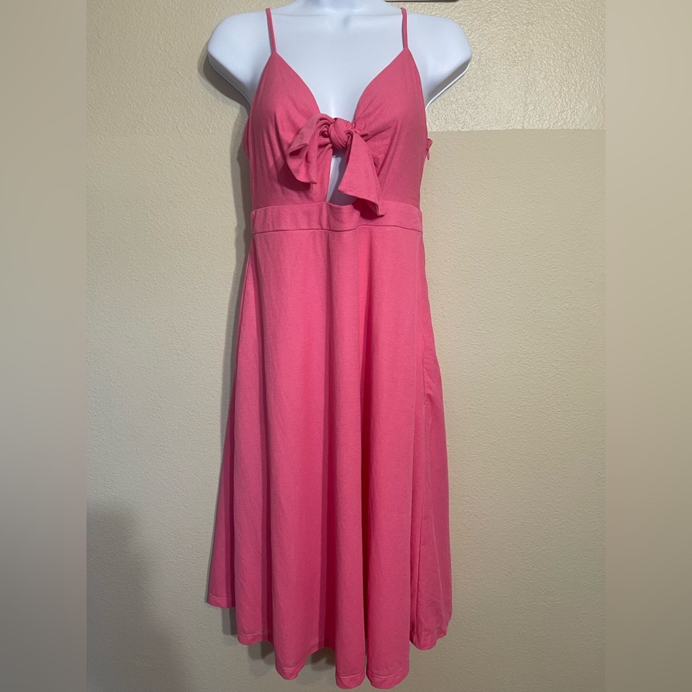 Forever 21 Strapless Pink Dress with Bow Detail Medium NWT